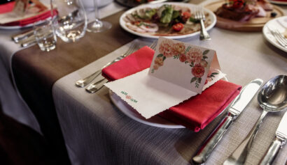 Luxury catering at restaurant wedding reception